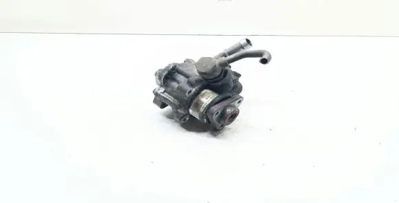 BMW 3 E90 E91 Power steering pump 7692974546