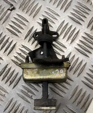 Jeep Grand Cherokee (WJ) Rear door check strap stopper 55135658ab