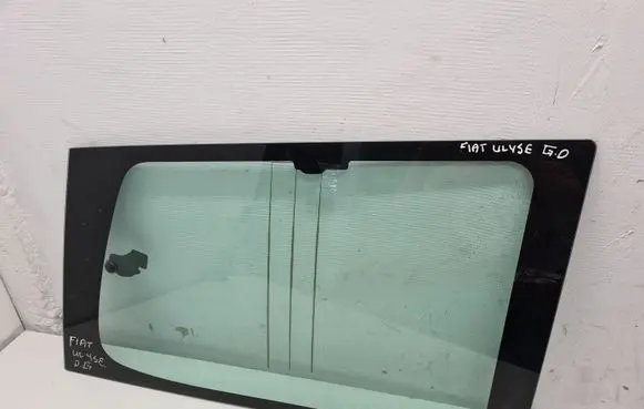 Fiat Ulysse Rear side window