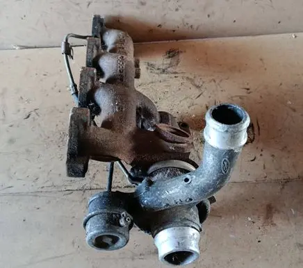 Ford Focus Turbo XS4G6K682DB
