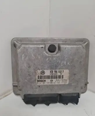 Volkswagen PASSAT B5 Engine control unit/module 038906018P 28SA3504 0281001720
