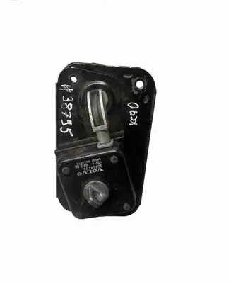 Volvo XC90 Spare wheel mounting bracket 30714793