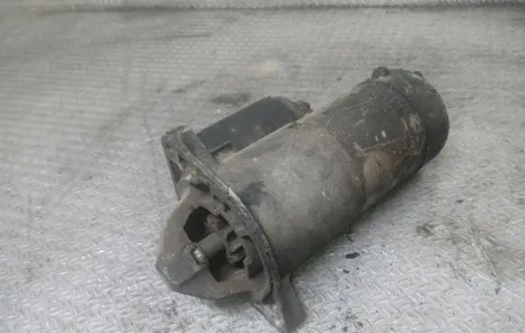 Opel Signum Starter motor 55352882 M001T30171