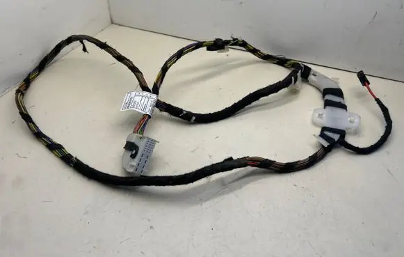 BMW 2 F46 Front door wiring loom 19344411 6830779 E37776