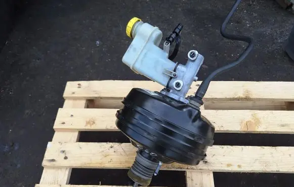 Alfa Romeo 159 Brake booster 51747488