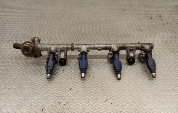 Fuel injectors set