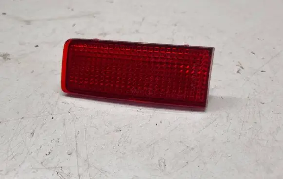 Volkswagen Touareg I Rear tail light reflector 7P6945105