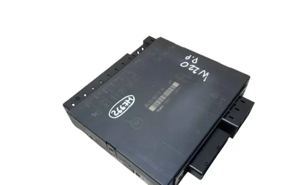 Mercedes-Benz S W220 Seat control module 2208203285