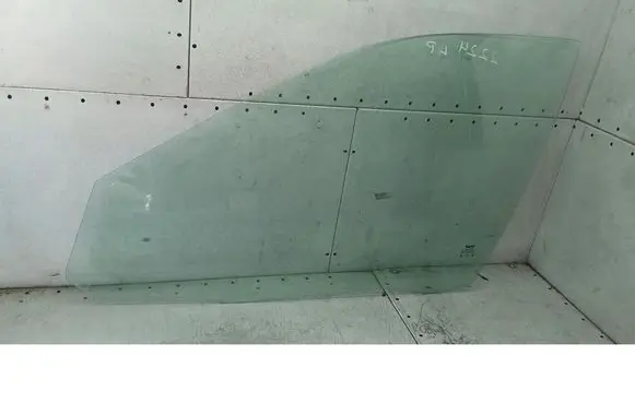 Seat Toledo II (1M) Front door window glass four-door 