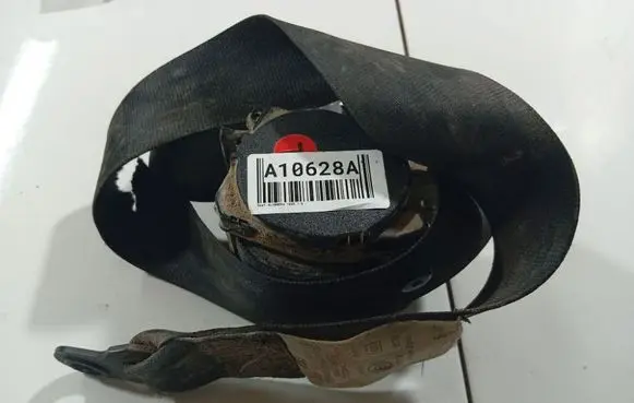 Seat Alhambra (Mk1) Rear seatbelt 7M0857811E