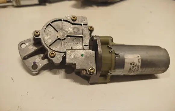 Audi A6 S6 C5 4B Seat adjustment motor 3B0959762AG 1022197995112 20114114