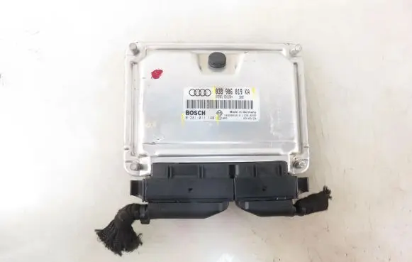 Audi A4 S4 B6 8E 8H Engine control unit/module 0281011140 038906019KA