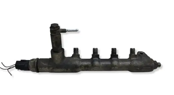 Opel Astra J Fuel main line pipe 55PP0501