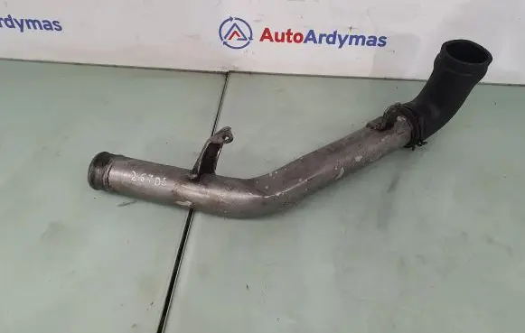 BMW 5 E39 Intercooler hose/pipe 11612246715