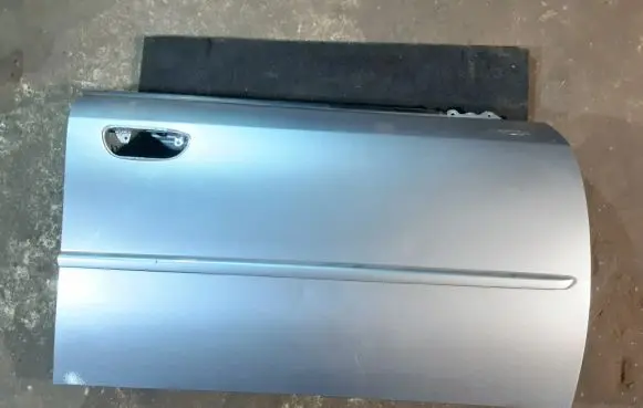 Subaru Legacy Front door