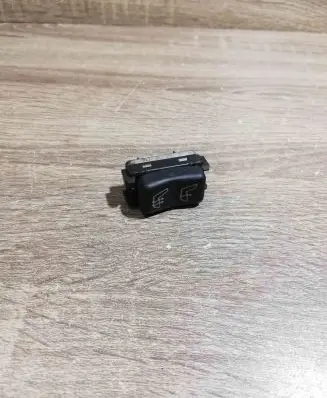 Mercedes-Benz S W140 Seat heating switch 1408209910