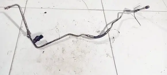 Ford Focus C-MAX Air conditioning (A/C) pipe/hose