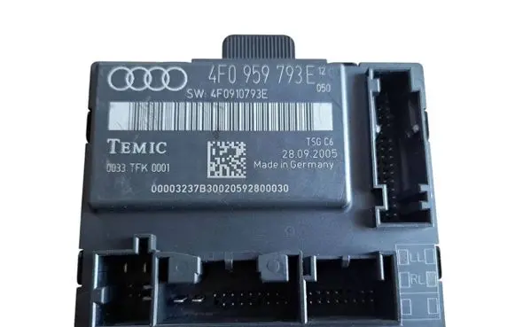 Audi A6 S6 C6 4F Door control unit/module 4F0959793E 4F0910793E