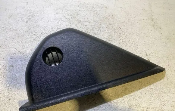 Dodge Challenger Dashboard side end trim 5LA79DX9AB 413JNJ18TW8 0531160949AM