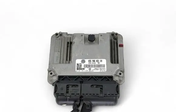 Volkswagen Jetta V Engine control unit/module 03G906021KH 1039S16960 0281013221