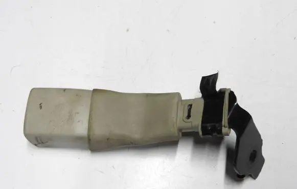 Toyota Prius (XW20) Seat belt trim B480