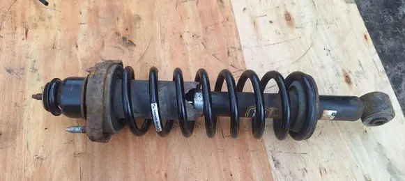 Mitsubishi Outlander Rear shock absorber with coil spring 