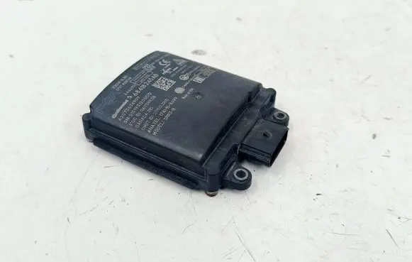 Dodge Durango III Blind spot module 68418245AB A2C73634909