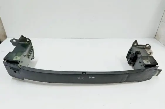 Volvo XC40 Front bumper support beam 32377472