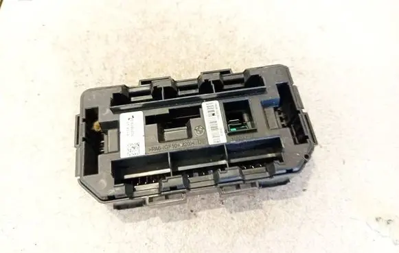 BMW 3 F30 F35 F31 Fuse box set 922487904 19098.000.001