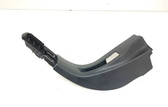 Foot area side trim