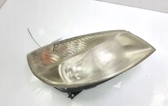 Renault Megane II Headlight/headlamp
