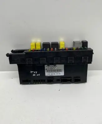 Mercedes-Benz E W211 Fuse module 2115454501 5DK00804755