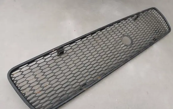 Audi 80 90 S2 B4 Front grill