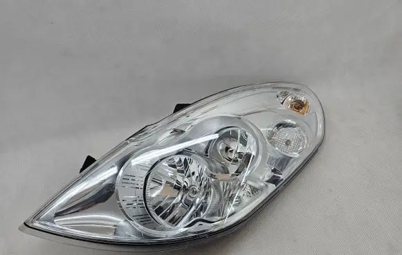 Renault Master III Headlight/headlamp 260603994R