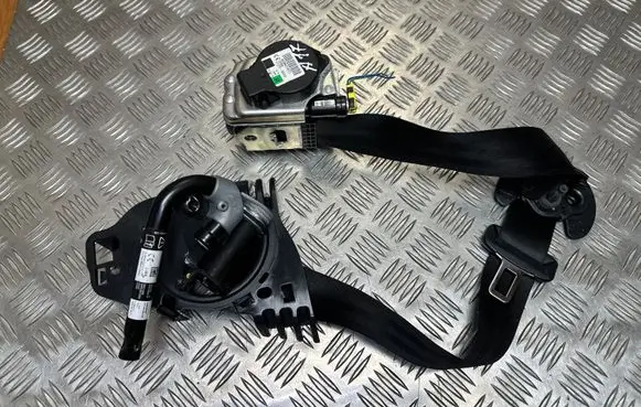 Jaguar XE Front seatbelt 629450600