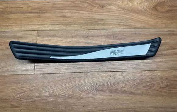 BMW 5 E60 E61 Rear sill trim cover 7034306 22339910 7074512