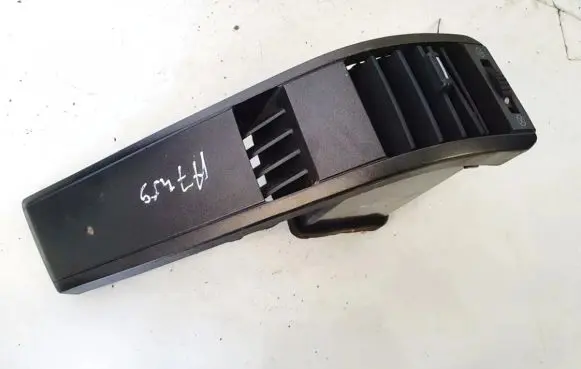 SsangYong Rexton Dash center air vent grill 6963A08000