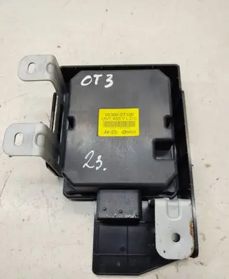 KIA Optima Central body control module 953002T100