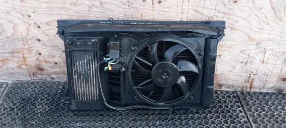 Citroen C4 Grand Picasso Radiator support slam panel