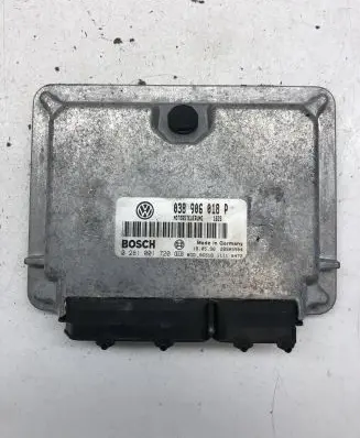 Volkswagen PASSAT B5 Engine control unit/module 038906018P 0281001720