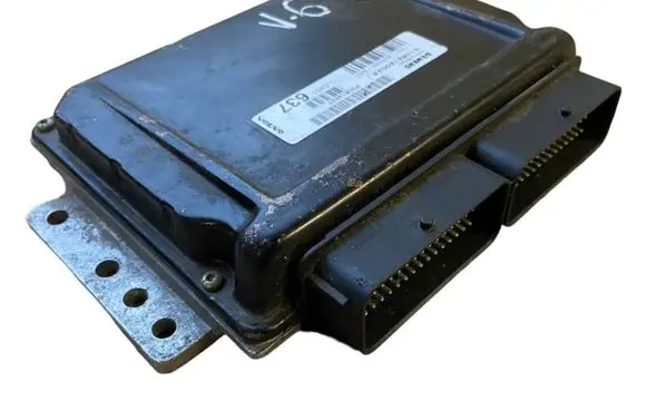 Volvo S40 Engine control unit/module S108212002F P30614637 C001637