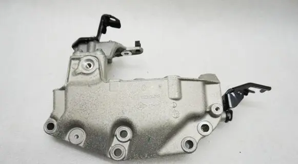 Renault Trafic III (X82) Engine mount bracket 112310489R