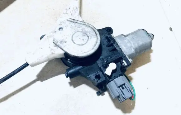 Subaru Legacy Rear door window regulator motor 905210