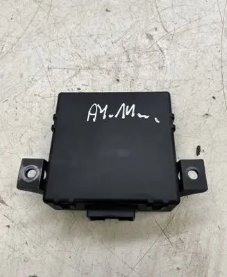 Audi A4 S4 B8 8K Gateway control module 8R0907468L