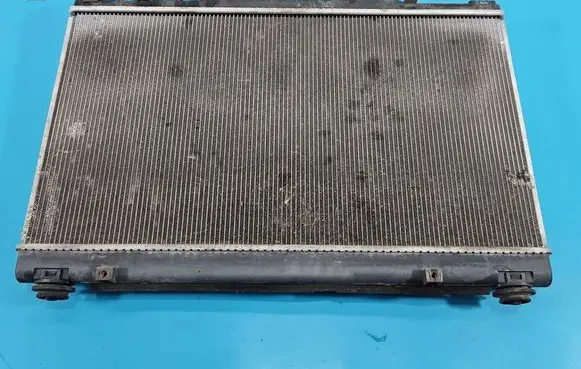 Suzuki Vitara (LY) Coolant radiator 2230002820 IMPRK1544615