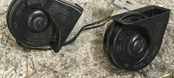 Renault Laguna II Horn signal 0058100