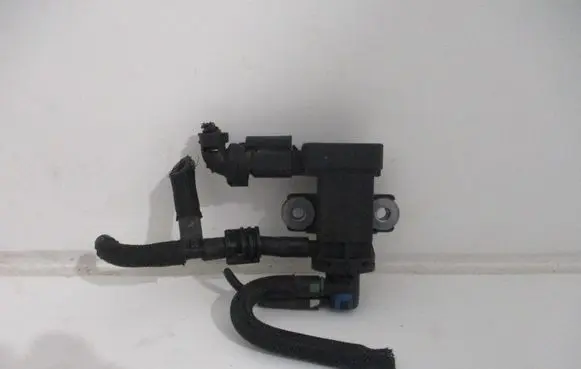 Peugeot 308 Turbo solenoid valve 9808206880