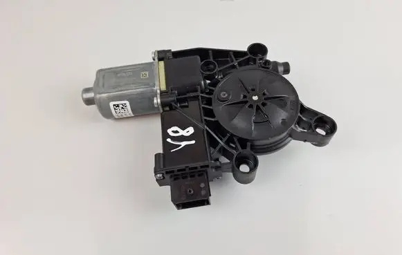 Alfa Romeo Stelvio Front door window regulator motor M16223 0130822069