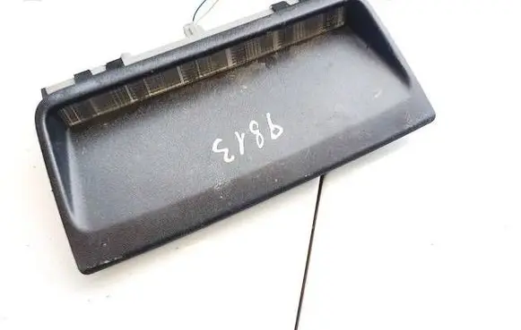 Toyota Avensis T270 Third/center stoplight 8157005100