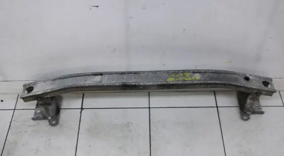 Renault Clio III Front bumper support beam 